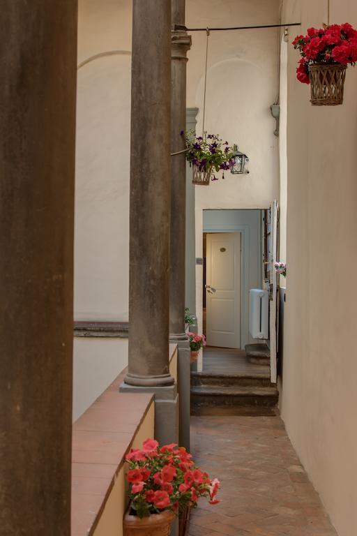 Residenza D'Epoca Borgo Albizi Hotel Florence Exterior photo