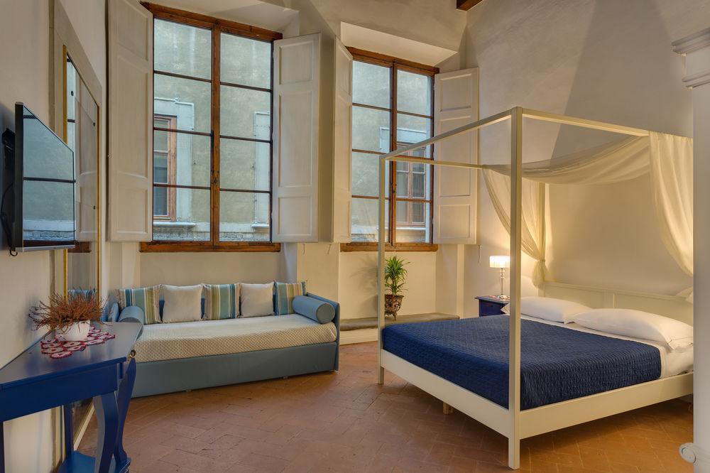 Residenza D'Epoca Borgo Albizi Hotel Florence Exterior photo